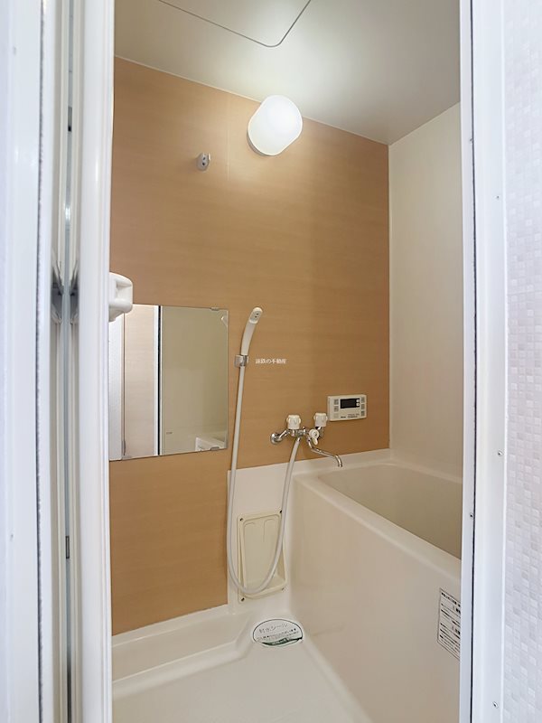 バス・シャワールーム　※内装はお部屋によって異なる場合がございます。