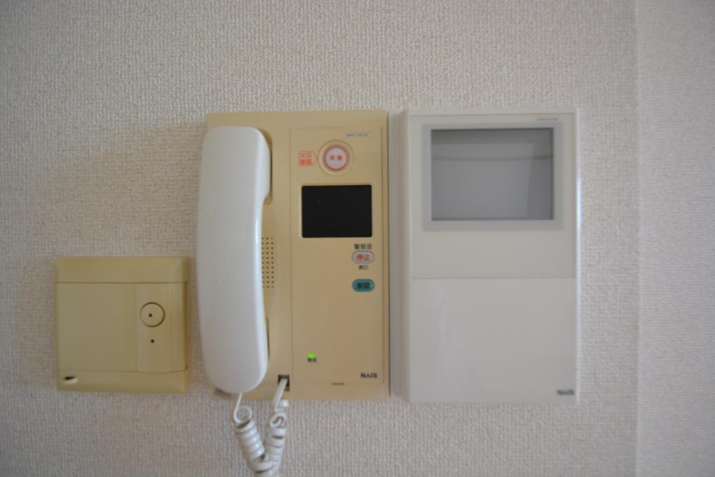 セキュリティ　カメラ付インターホン