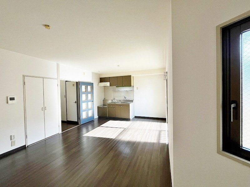 居室・リビング　★LDK12帖★