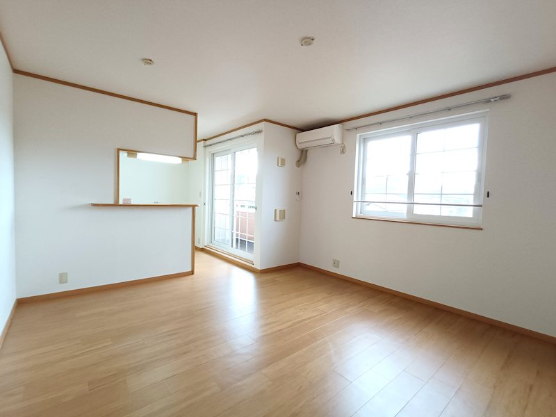 居室・リビング　※間取りが反転タイプのお部屋のお写真です。