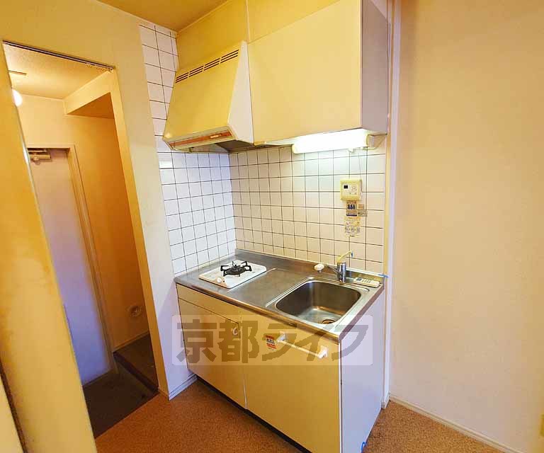 キッチン　まな板を置ける場所があります