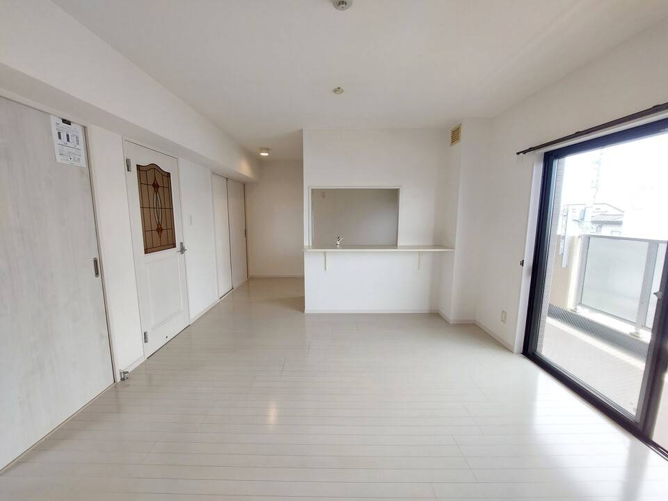 居室・リビング　リビング