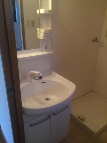 洗面設備　反転