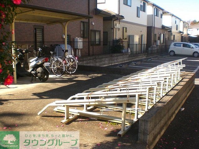その他共有部分　駐輪場付き