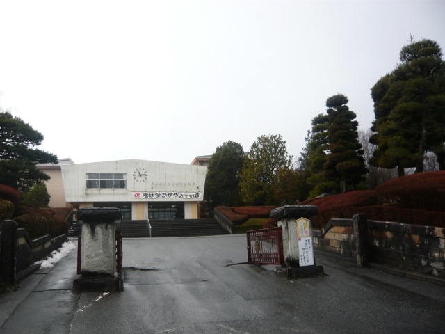 高校・高専　長野県飯田風越高校（高校・高専）まで1903m