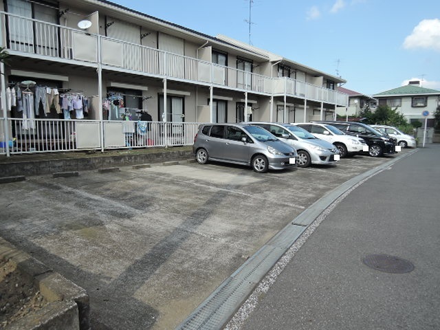 駐車場　空き確認要