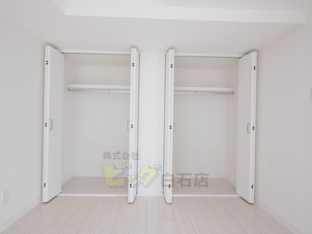 収納　広々クローゼット完備しています♪