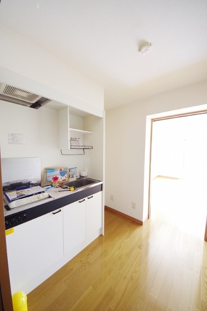 キッチン　キッチン（類似室内）