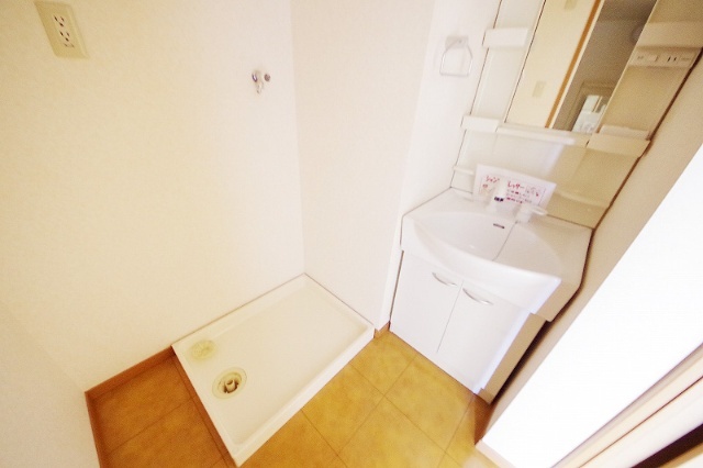 洗面設備　洗面所（類似室内）