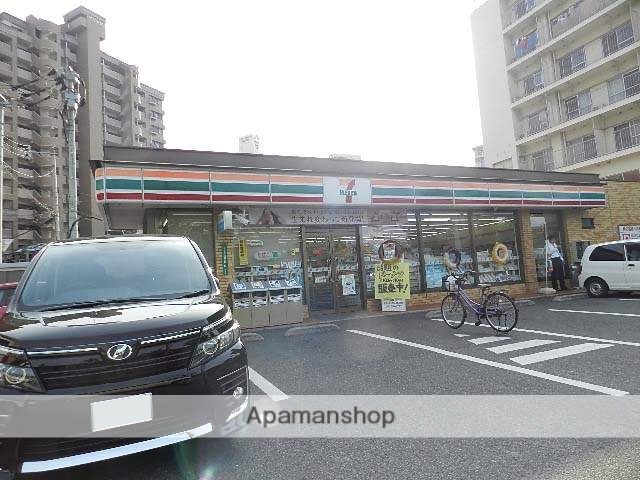 コンビニ　セブンイレブン小倉三萩野２丁目店（コンビニ）まで427m