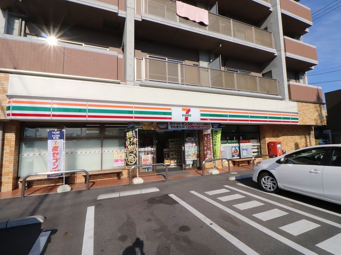 コンビニ　セブンイレブン廿日市山陽園店（コンビニ）まで711m