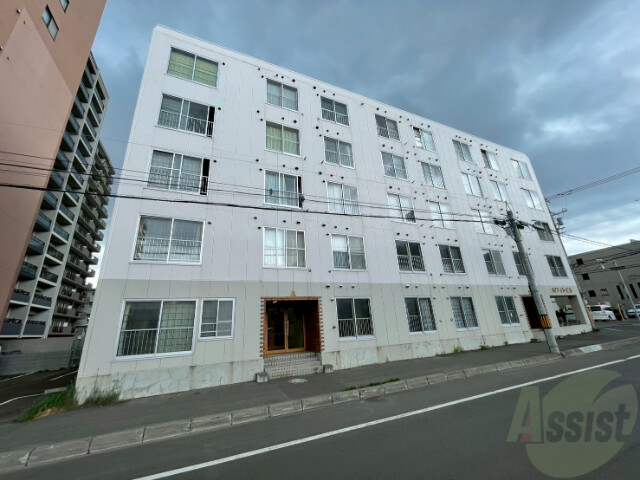 建物外観　札幌市北区北２３条西「ホワイトビルＡ」