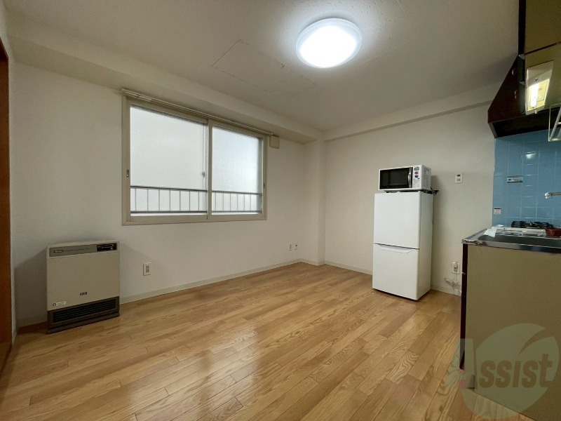 居室・リビング　広くてきれいなリビングです！快適に過ごせそうですね。