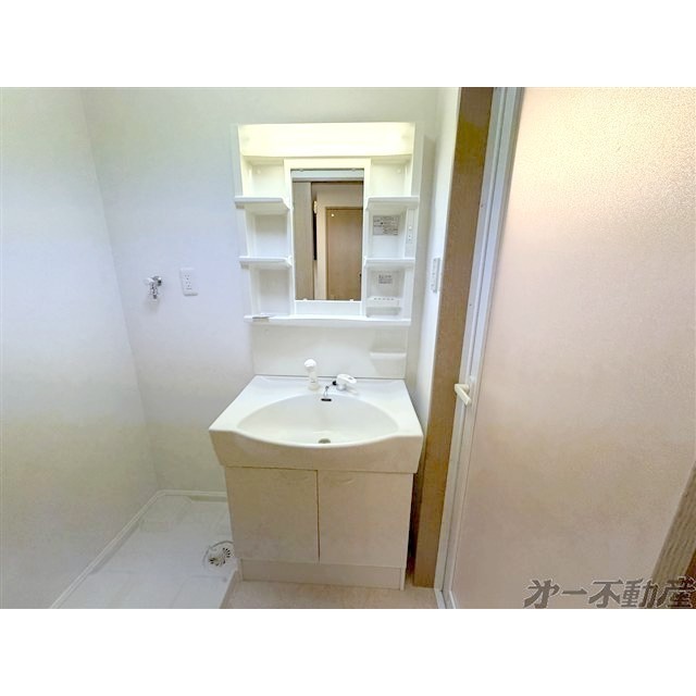 洗面設備　シャンプードレッサー