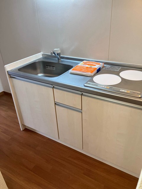 キッチン　IH2口のシステムキッチンです☆IHは火を使わないので安心な