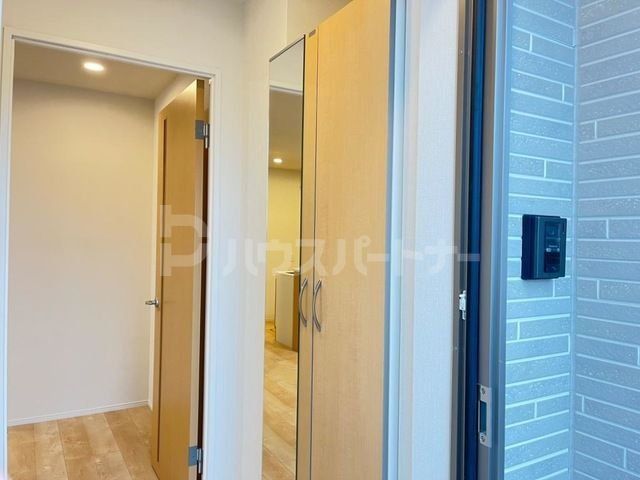 玄関　※同施工参考写真※