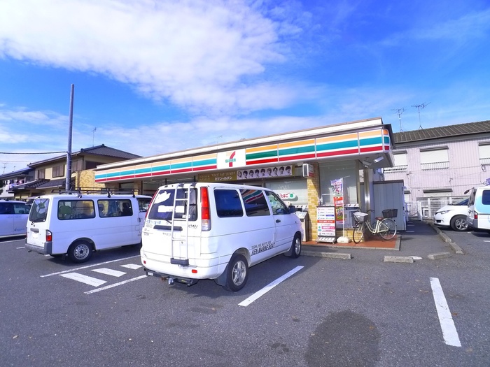 コンビニ　セブンイレブン（コンビニ）まで459m