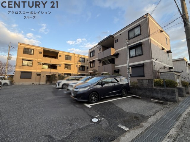 建物外観　閑静な住宅街