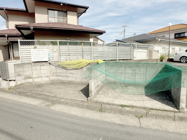 その他　ゴミ置き場（その他）まで5m