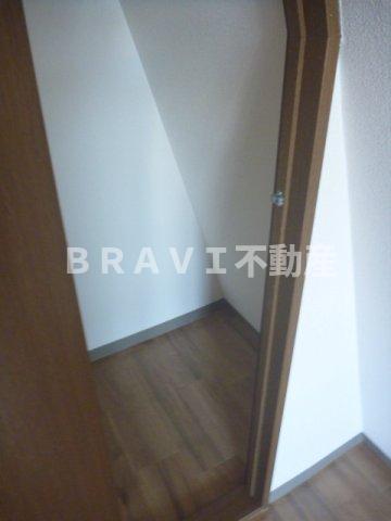 収納　【ドエル南本町】大きなものも収納できそうです