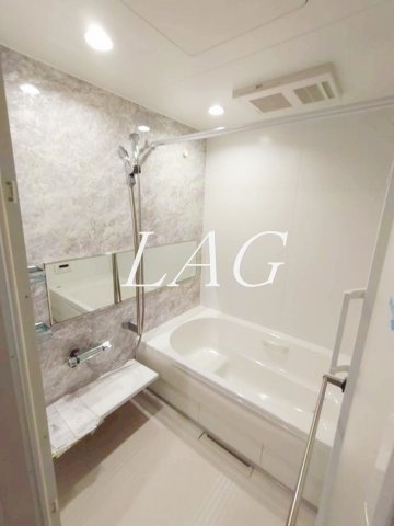 バス・シャワールーム　お風呂です。