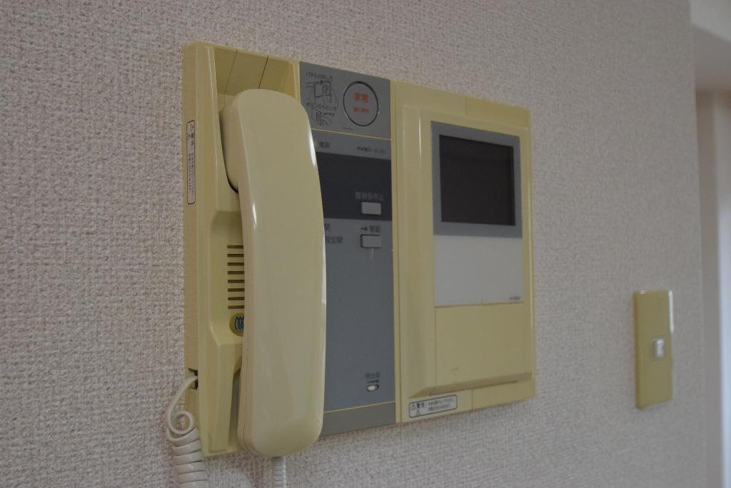 セキュリティ　カメラ付インターホン