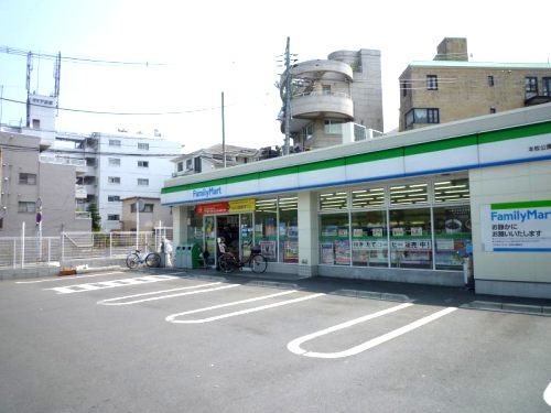 コンビニ　ファミリーマート本牧公園前店（コンビニ）まで569m