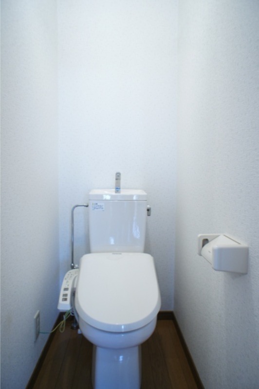 トイレ　図面と現状に相違がある場合には現状を優先