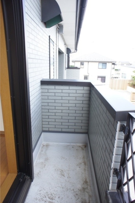 バルコニー　図面と現状に相違がある場合には現状を優先