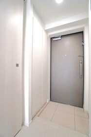 玄関　落ち着いた玄関です