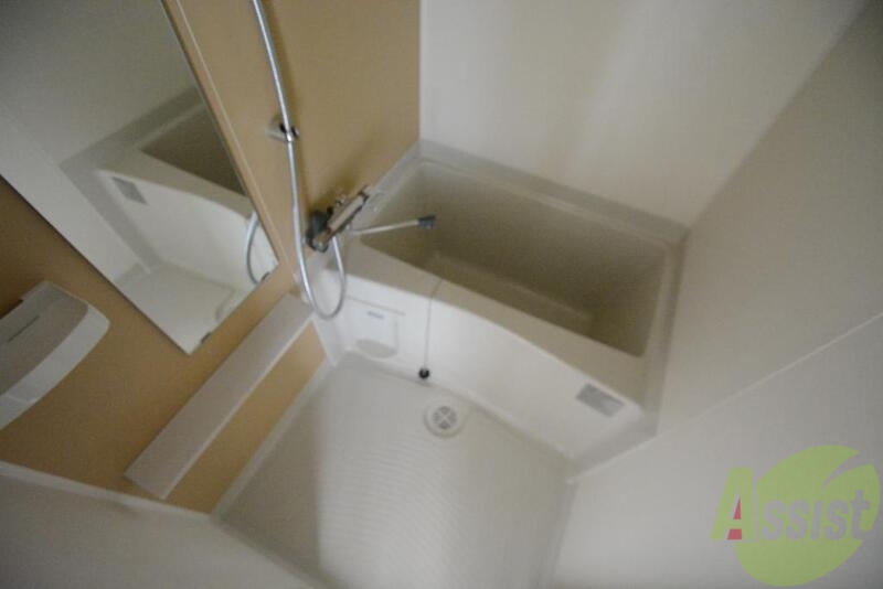 バス・シャワールーム　お湯に浸かって１日の疲れを癒やして下さい