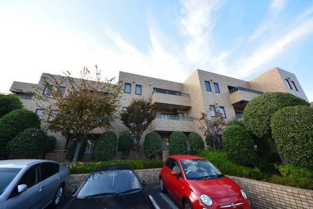 建物外観　★久我山駅徒歩圏のファミリータイプ★