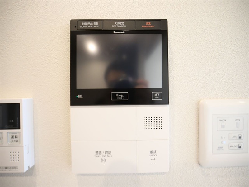 セキュリティ　カメラ付インターホン