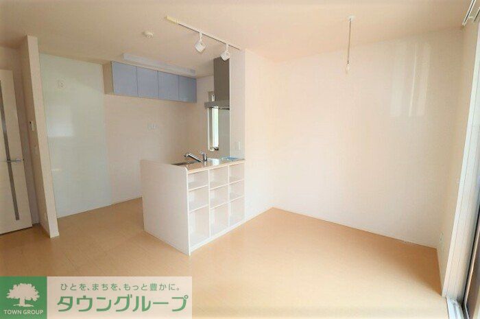 居室・リビング　※別号室参考写真です