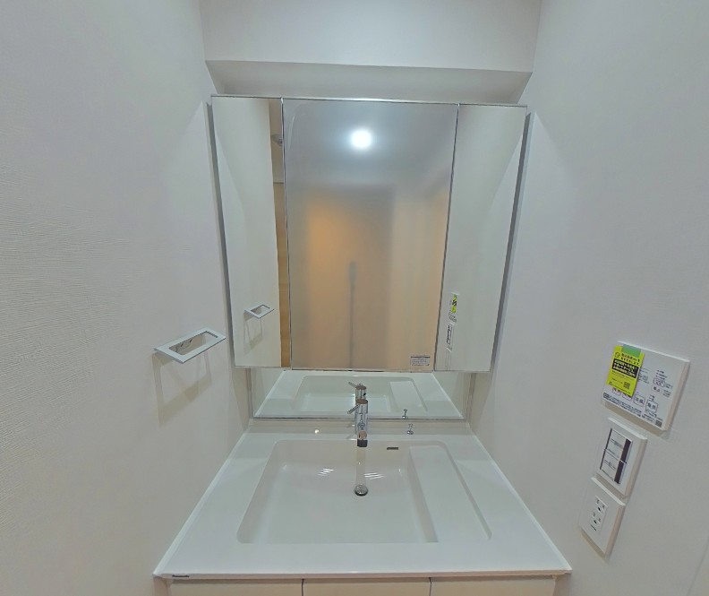 洗面設備　ラヴェール横川