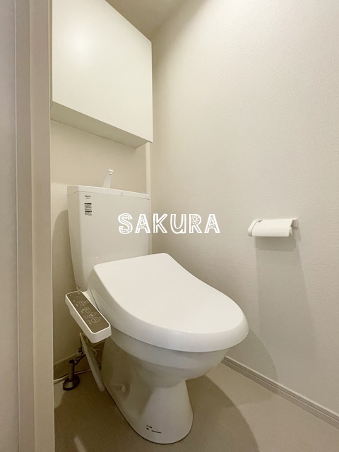 トイレ　嬉しい温水洗浄便座♪