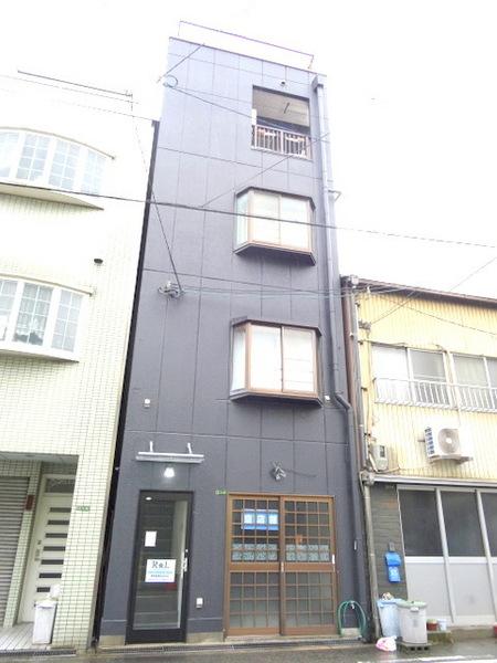 建物外観　★出窓がかわいい外観★