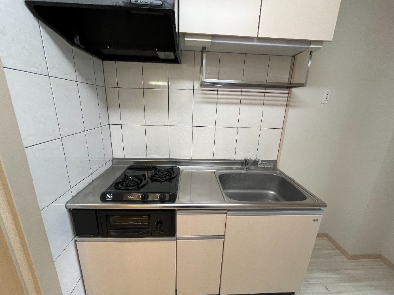 キッチン　同物件別部屋イメージ