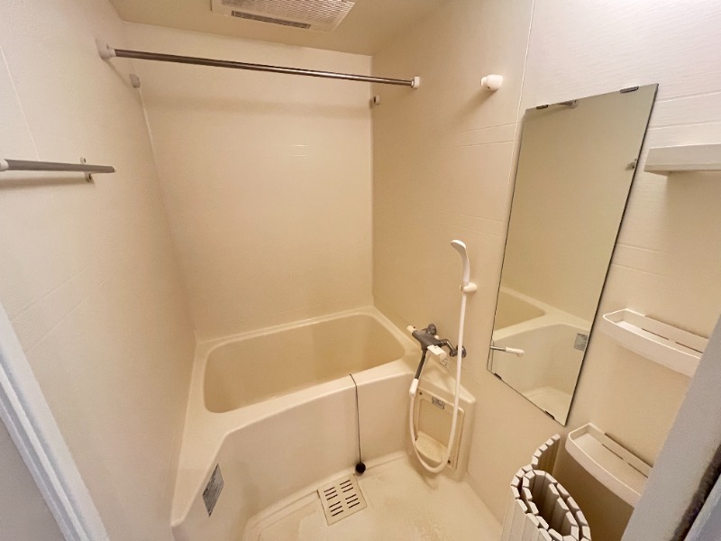 バス・シャワールーム　同物件別部屋イメージ