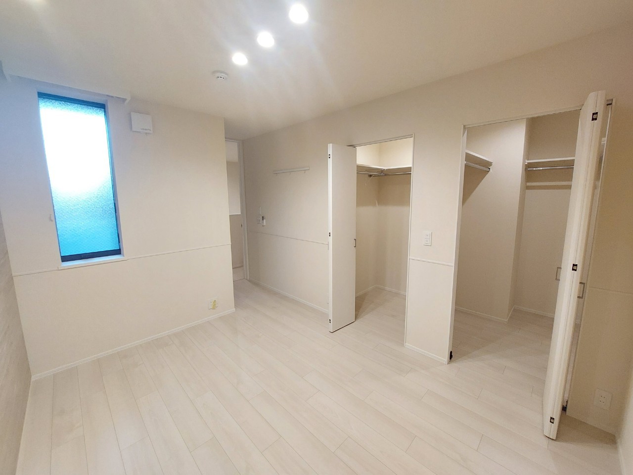 その他部屋・スペース　★洋室6.5帖★ダブルウォークインクローゼット★