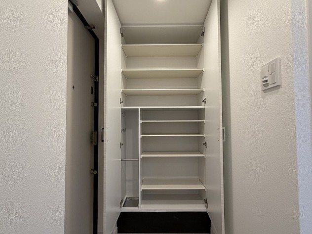 収納　同物件別部屋
