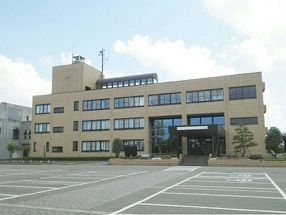 役所　長岡市三島支所（役所）まで560m
