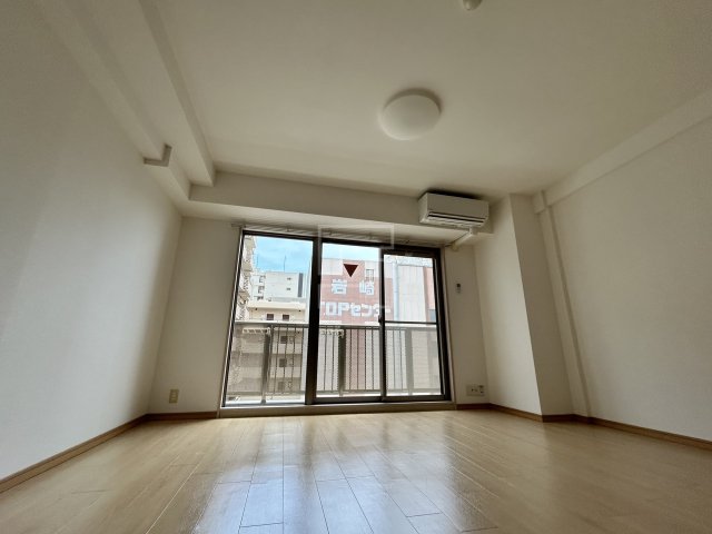 居室・リビング　willDo谷町　リビング・ダイニングスペース