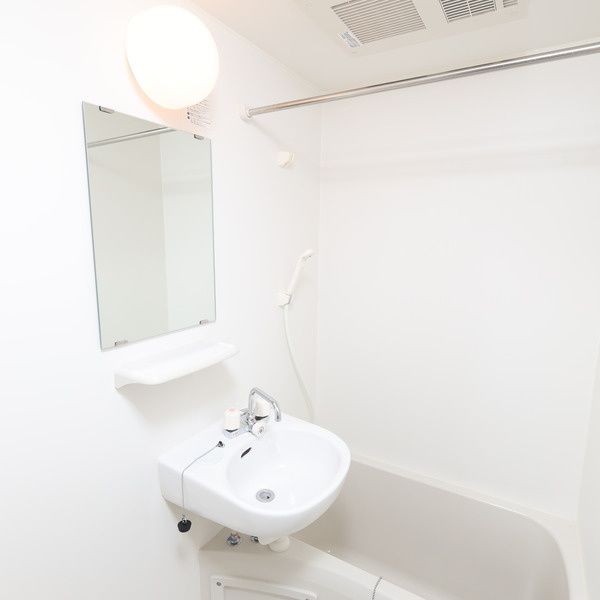 バス・シャワールーム　☆ゆったりくつろげるお風呂☆