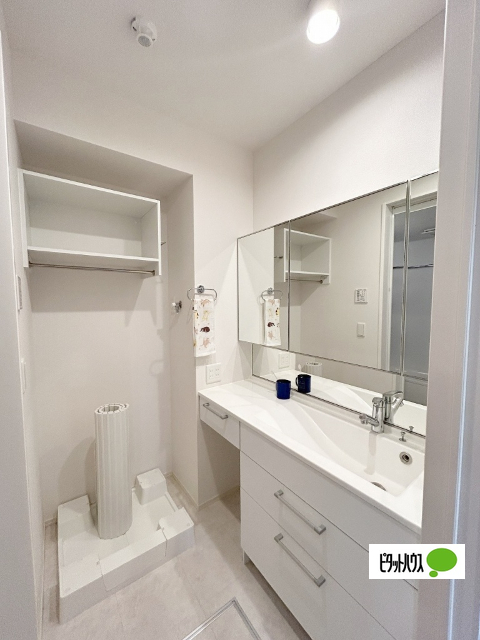 洗面設備　洗髪洗面化粧台