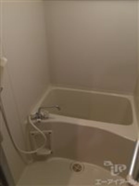 バス・シャワールーム　バスルーム