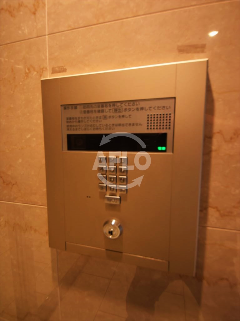 セキュリティ　ジュネーゼグラン難波ミラージュ　オートロック