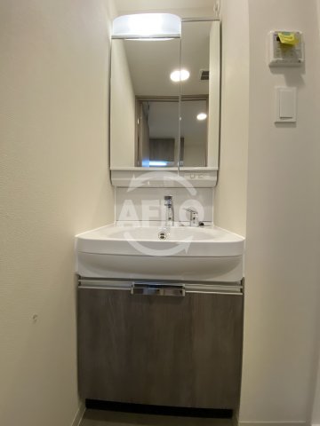 洗面設備　BPRレジデンス天満橋　独立洗面台