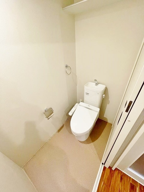 トイレ　★温水洗浄便座トイレ★