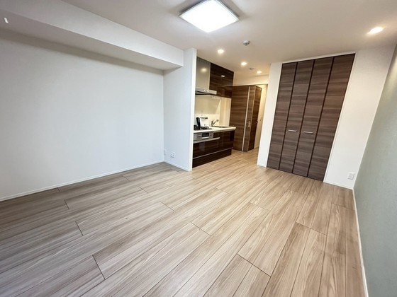 居室・リビング　※別号室のお写真です